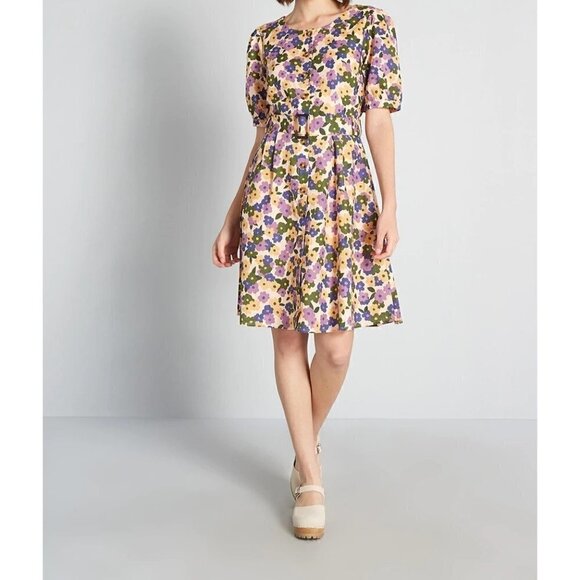 Modcloth Dresses & Skirts - Beautiful Preppy Boldest Blooms Floral Printed A-Line Sun Dress Size US 2